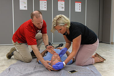 Emergency First Aid & CPR-C/AED (Evening Courses)